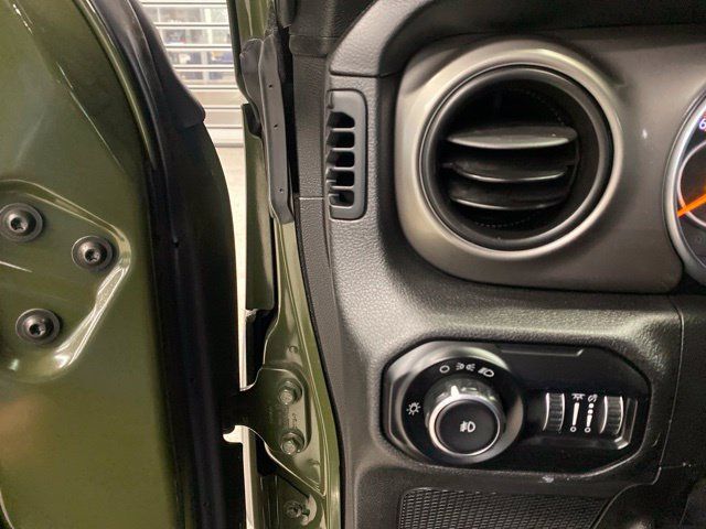 Used 2021 Jeep Wrangler Unlimited Sport AWD/4WD image 16