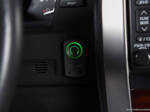 Used 2006 Cadillac XLR image 34