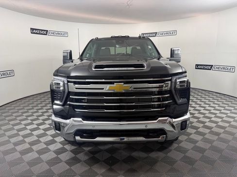 New 2026 Chevrolet Silverado 3500 LTZ w/ LTZ Plus Package AWD/4WD image 9