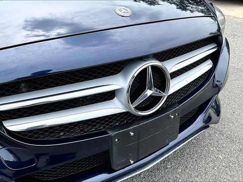 Used 2018 Mercedes-Benz C 300 4MATIC Sedan image 27