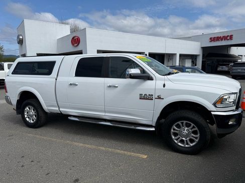Used 2015 RAM 2500 Laramie w/ Protection Group image 3