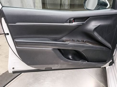 Used 2023 Toyota Camry SE w/ Convenience Package FWD image 34