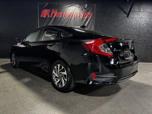 Used 2017 Honda Civic EX image 3