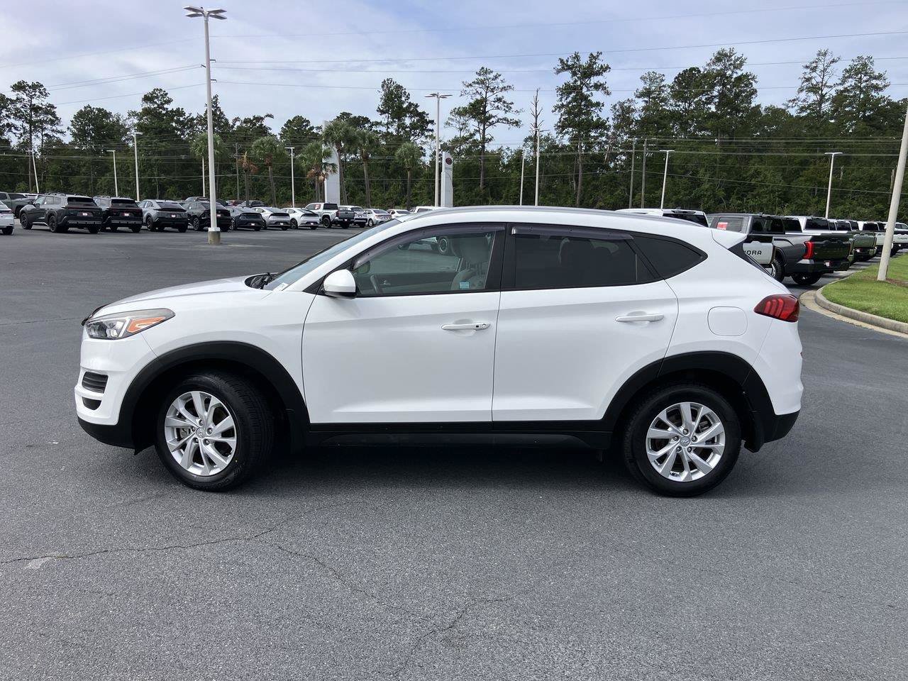 Used 2020 Hyundai Tucson Value FWD image 2