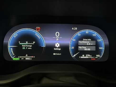 Used 2025 Toyota Sienna Platinum AWD/4WD image 21