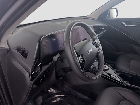 Used 2023 Kia Niro Wind image 23