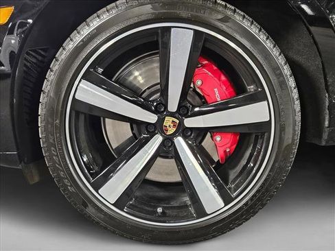 Used 2023 Porsche Macan GTS image 24