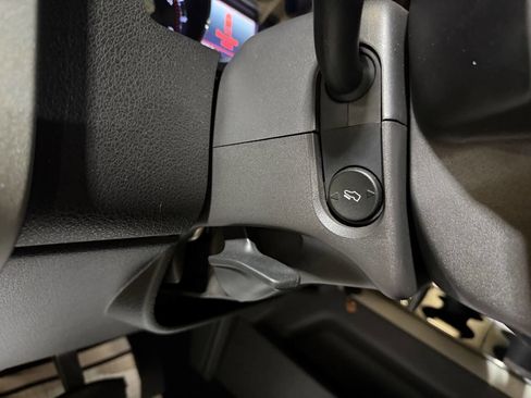 Used 2013 Ford F450 Lariat w/ Lariat Ultimate Pkg image 40