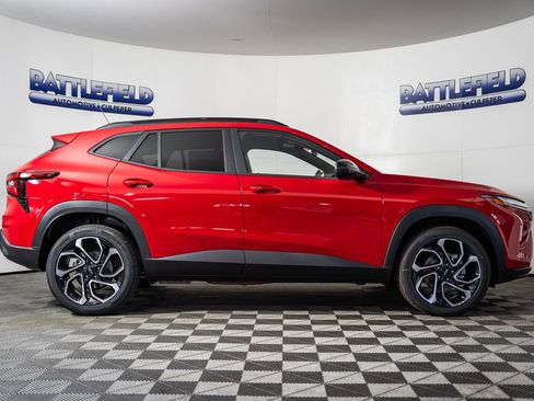 New 2026 Chevrolet Trax RS w/ Driver Confidence Package image 11