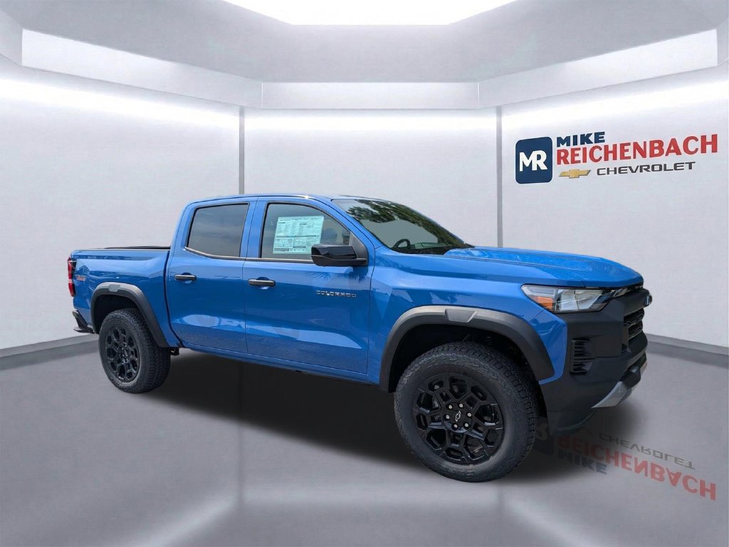 New 2026 Chevrolet Colorado Trail Boss AWD/4WD image 2
