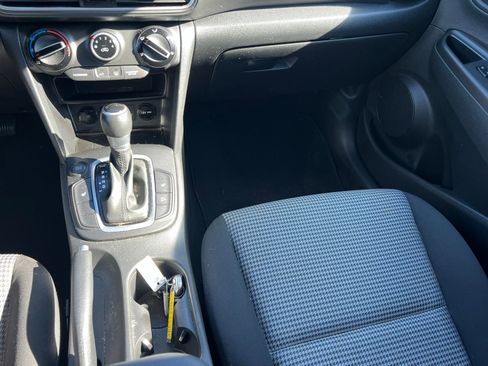 Used 2020 Hyundai Kona SEL Plus image 33