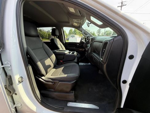 Used 2022 Chevrolet Silverado 3500 LT w/ Convenience Package image 23