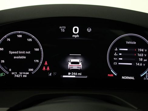 Certified 2025 Porsche Panamera image 16