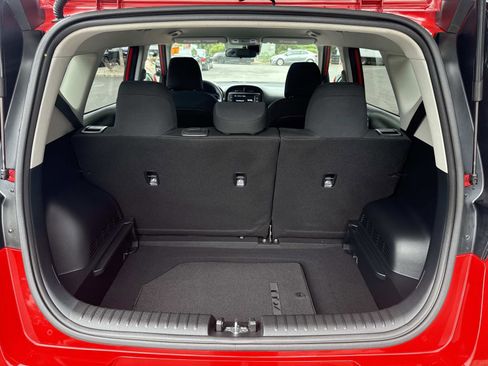 Used 2023 Kia Soul LX image 10