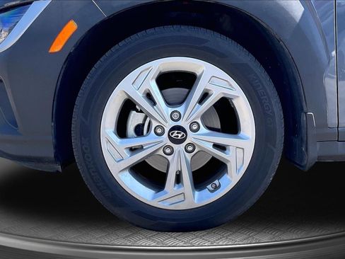 Used 2023 Hyundai Kona SEL w/ Convenience Package FWD image 9