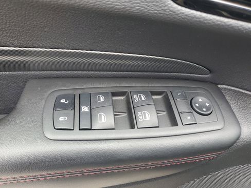 Used 2022 Dodge Durango R/T w/ Trailer Tow Group IV image 29