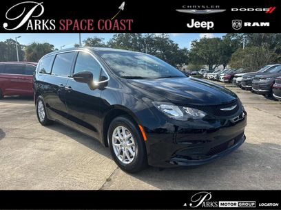 New 2026 Chrysler Voyager LX