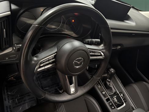 Used 2025 MAZDA CX-50 AWD 2.5 S w/ Preferred Package image 18