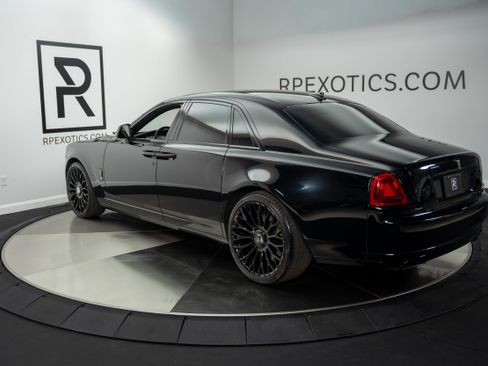 Used 2013 Rolls-Royce Ghost RWD image 3