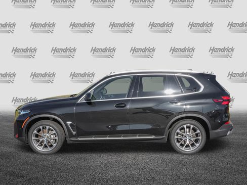 Certified 2025 BMW X5 xDrive40i w/ Climate Comfort Package image 6