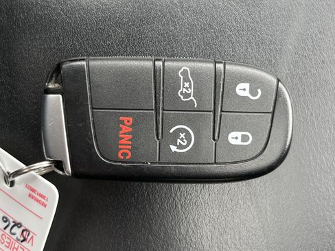 Used 2025 Dodge Durango R/T AWD/4WD image 38