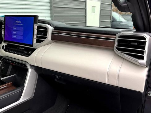 Certified 2025 Toyota Sequoia Capstone image 17