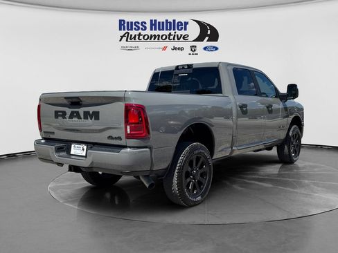 Used 2026 RAM 3500 Big Horn AWD/4WD image 7