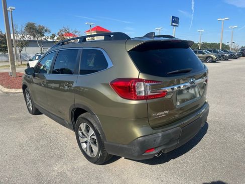 Used 2025 Subaru Ascent Premium image 7