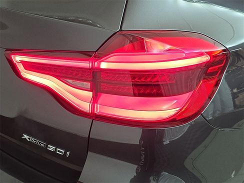 Used 2020 BMW X3 xDrive30i w/ Executive Package image 35