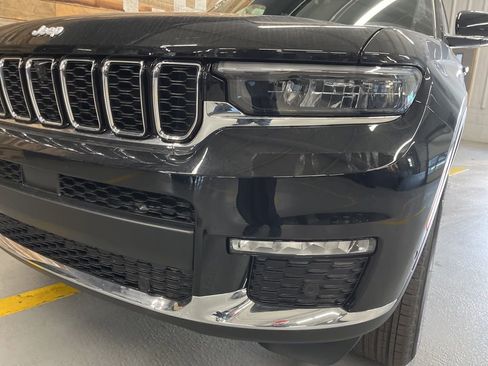 New 2025 Jeep Grand Cherokee L Limited w/ Luxury Tech Group II image 10