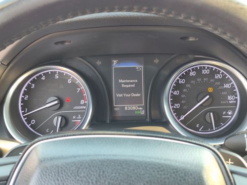Used 2020 Toyota Camry SE w/ Convenience Package FWD image 22
