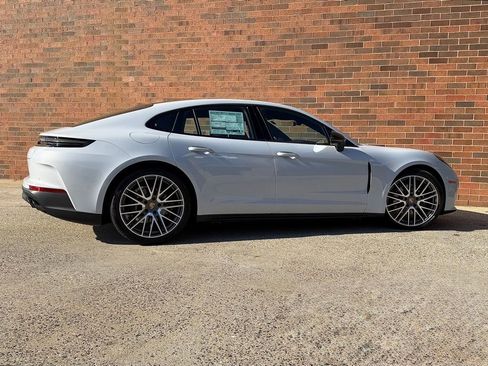 New 2026 Porsche Panamera 4 image 7