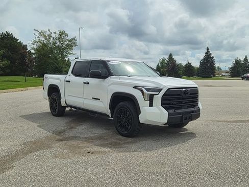 Used 2023 Toyota Tundra SR5 AWD/4WD image 3