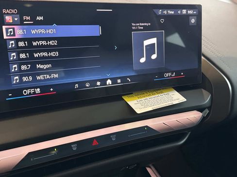 New 2026 BMW X3 xDrive30 w/ Premium Package image 3