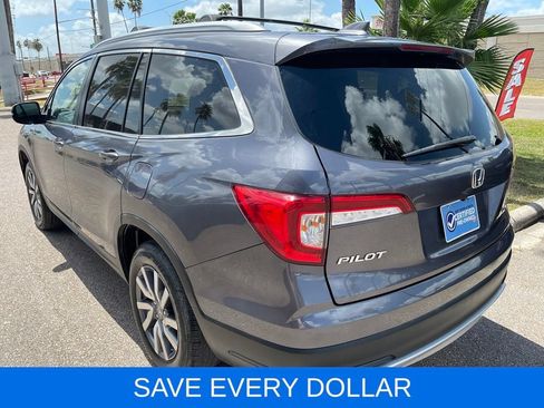 Used 2021 Honda Pilot EX image 4