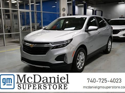 Used 2022 Chevrolet Equinox LT image 1