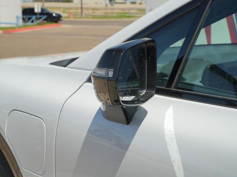 New 2026 Honda Prologue Touring image 11