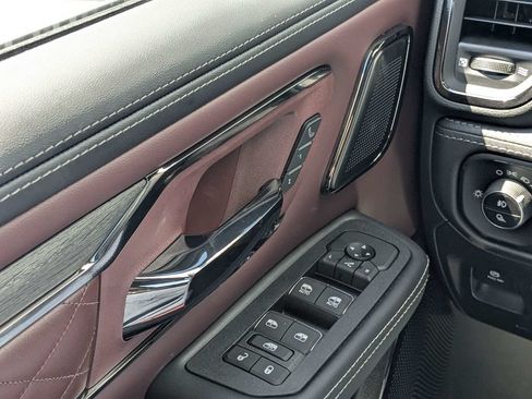 New 2026 RAM 1500 Limited AWD/4WD image 18