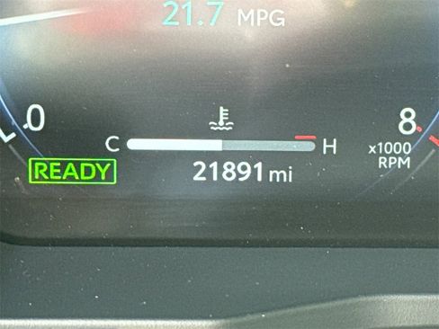 Used 2024 Toyota Land Cruiser image 28