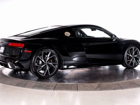 Used 2023 Audi R8 V10 performance image 7