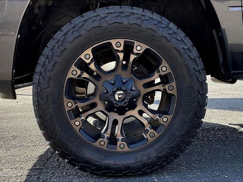 Used 2014 RAM 1500 Express AWD/4WD image 9