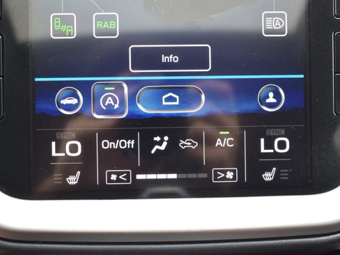 Used 2021 Subaru Outback Limited XT w/ Popular Package #2 AWD/4WD image 25