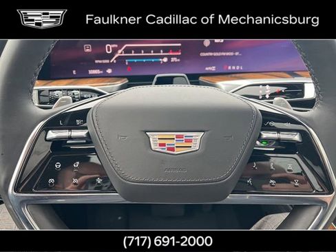 Certified 2026 Cadillac Escalade Platinum Sport w/ LPO, ONYX Package AWD/4WD image 34