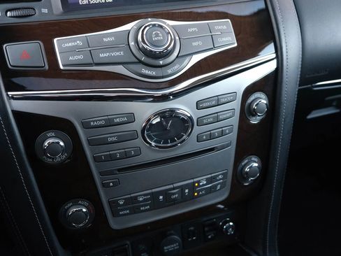 Used 2018 INFINITI QX80 4WD w/ Deluxe Technology Package image 43