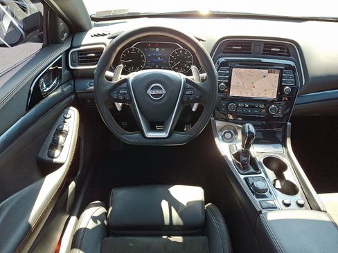 Certified 2023 Nissan Maxima SR w/ Sport Mat Group FWD image 13