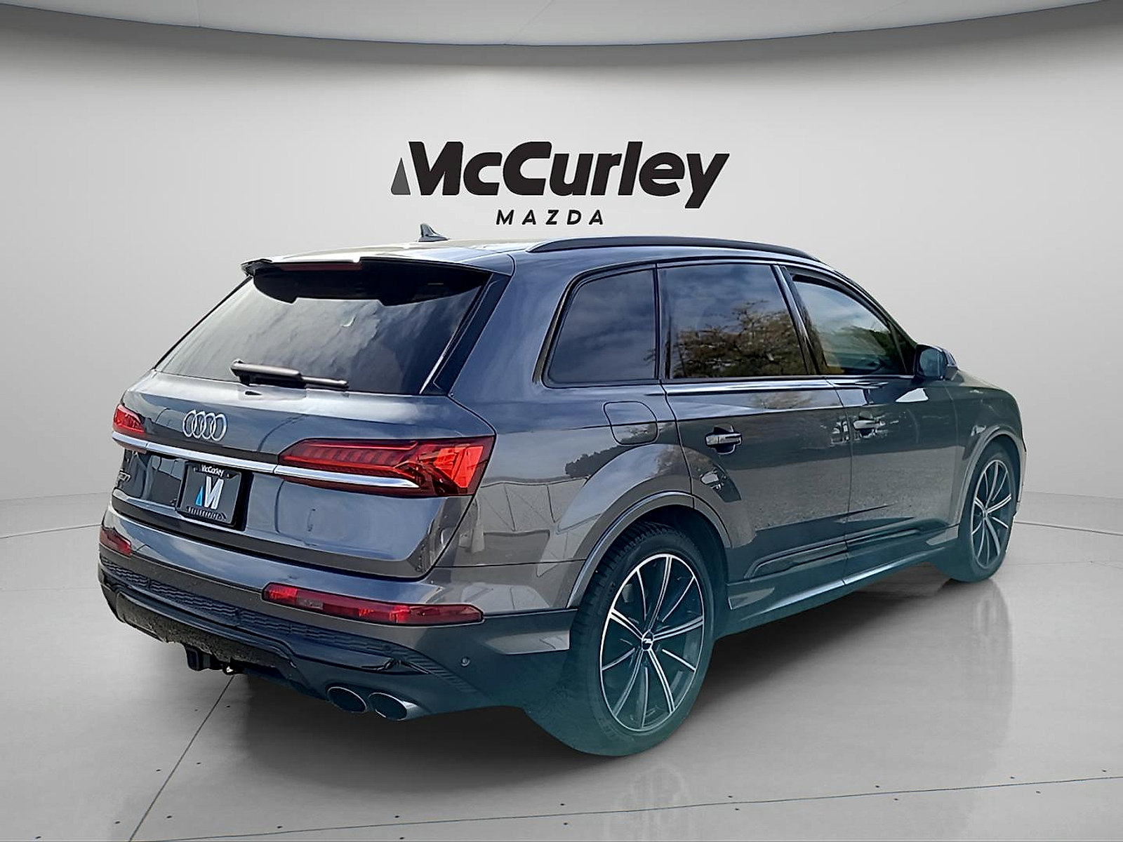 Used 2020 Audi SQ7 Prestige w/ Prestige Package AWD/4WD image 7