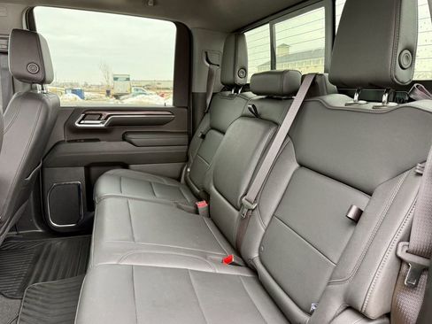 Used 2024 Chevrolet Silverado 2500 LTZ w/ LTZ Premium Package image 12