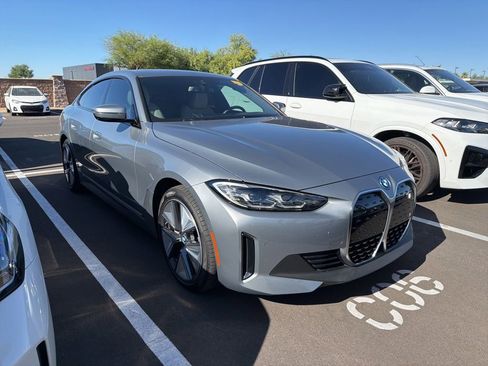 Used 2023 BMW i4 eDrive40 w/ Premium Package RWD image 2