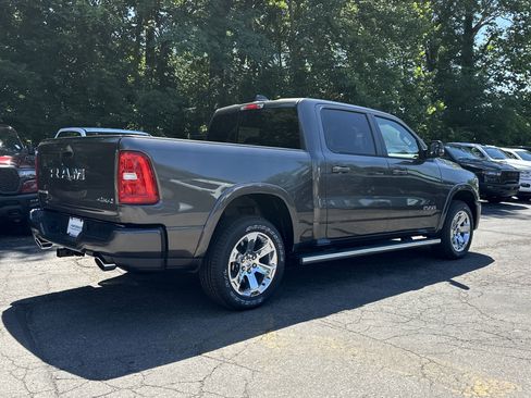 New 2026 RAM 1500 Big Horn AWD/4WD image 16
