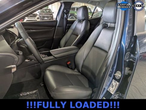 Used 2025 MAZDA MAZDA3 s image 12